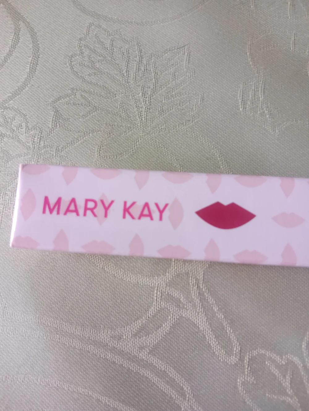 Mary Kay Matte Liquid Lipstick -Red Noir (Pink Packaging)